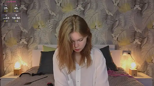 JulietteRain online show from 10.13.25