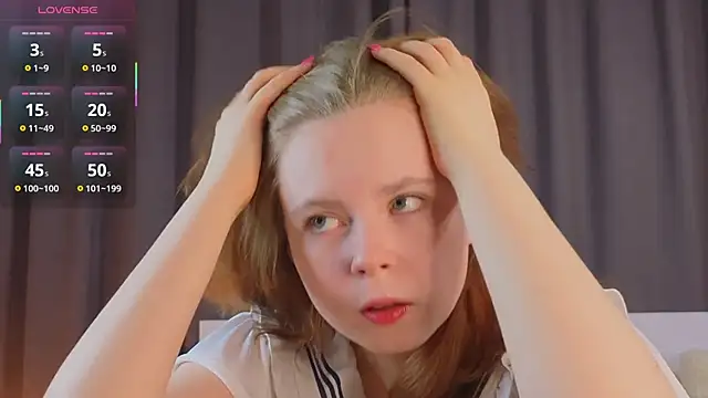 JulietteRain online show from 11.08.25