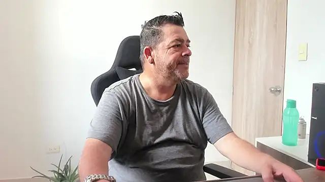 massimo dannger online show from 10.14.25