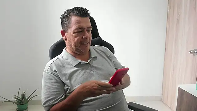 massimo dannger online show from 10.31.25