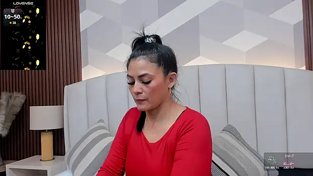 Mommy Naughty online show from 01.16.26