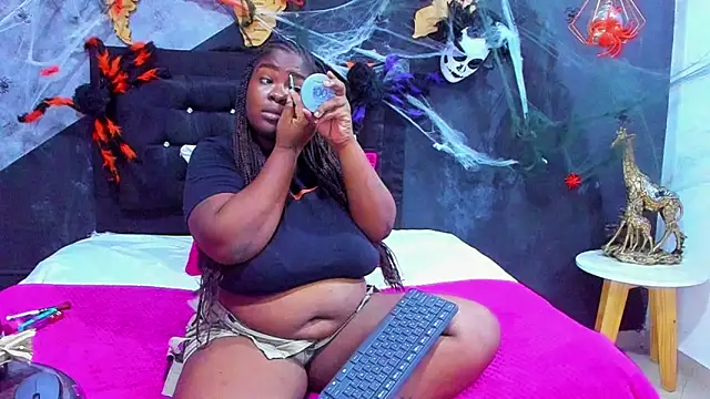 Maiam  Rossi online show from 11.09.25