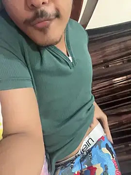 Snapshot of hamstar09 chatting on 09.18.25 hamstar09 online show from 09.18.25