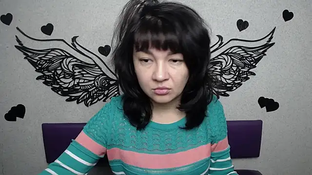 SelenaFly online show from 09.30.25