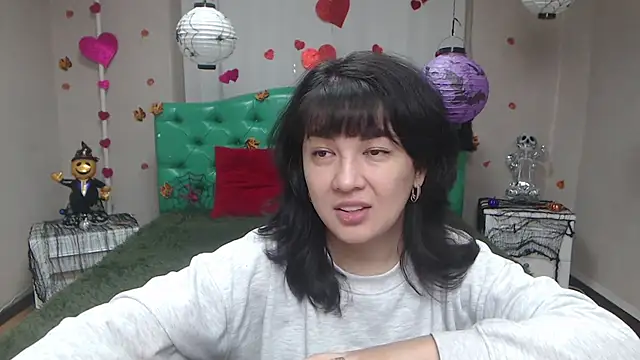 SelenaFly online show from 11.11.25