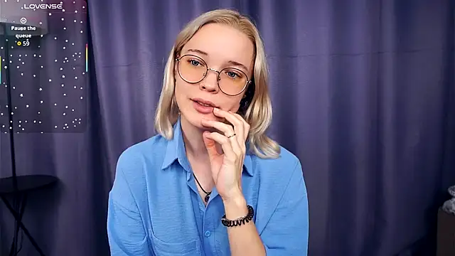 EdaKirkIin online show from 10.21.25