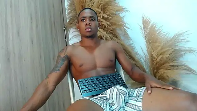 liambolt online show from 11.10.25