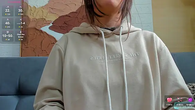 Snapshot of scarlett_mask chatting on 09.30.25 scarlett mask online show from 09.30.25