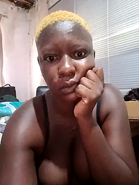 DarkQueen 94 online show from 12.18.25