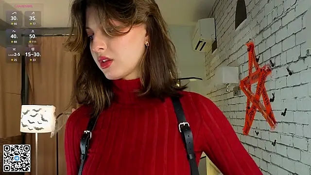 LorinaMaffitt online show from 10.31.25