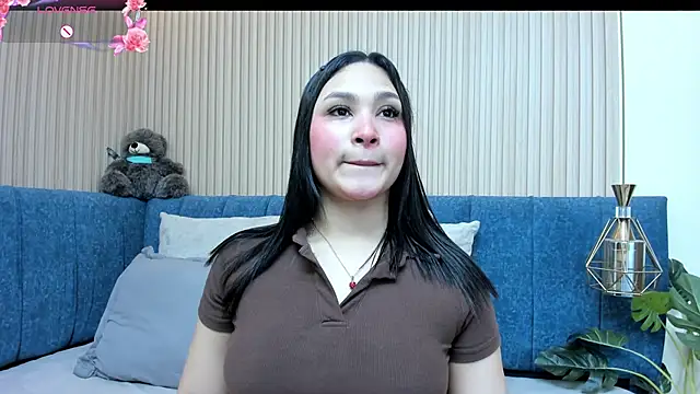 Snapshot of angel_ponce chatting on 04.30.26 angel ponce online show from 04.30.26
