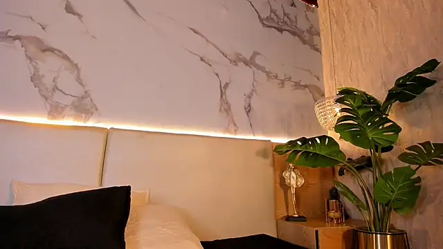 Snapshot of Celeste-Evanns chatting on 02.21.26 Celeste-Evanns online show from 02.21.26