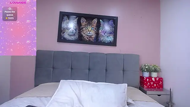 tiiny emilly online show from 12.20.25