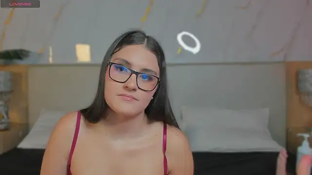 emmily-cardona online show from 09.10.25