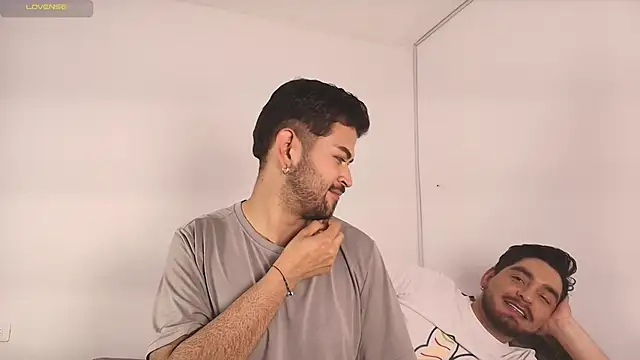 Snapshot of 404_Not_Found4 chatting on 09.11.25 404 Not Found4 online show from 09.11.25