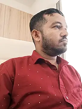 VJ17 online show from 10.08.25