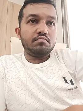 VJ17 online show from 10.18.25