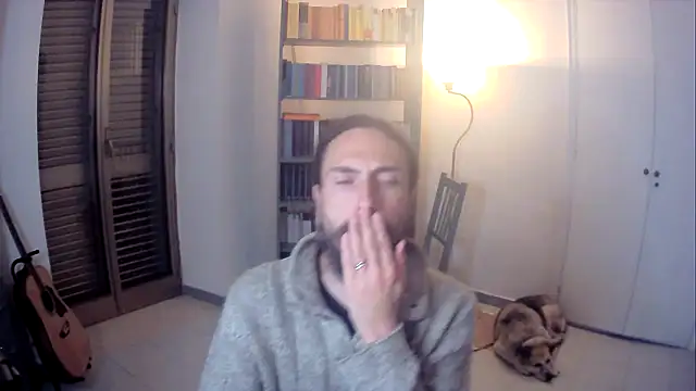Snapshot of Mrkurt86 chatting on 10.21.25 Mrkurt86 online show from 10.21.25