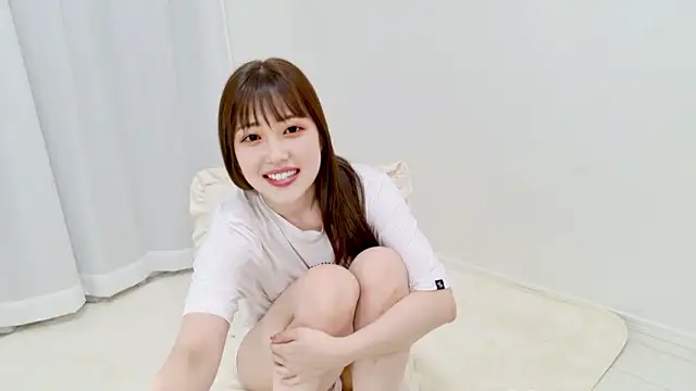 Snapshot of honoka_o0_ chatting on 09.13.25 honoka o0 online show from 09.13.25