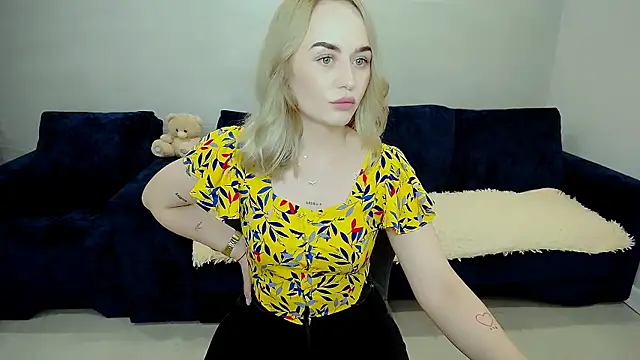 LiluMoon   online show from 05.18.26