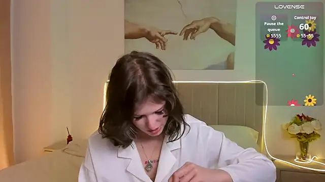 Snapshot of Lisa_Blossom chatting on 09.29.25 Lisa Blossom online show from 09.29.25