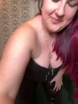 Snapshot of Lacey-BBW chatting on 10.03.25 Lacey-BBW online show from 10.03.25