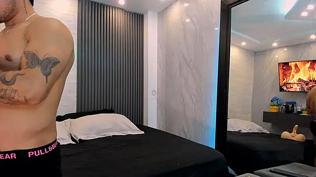 Snapshot of Kalyan_Casstelo chatting on 10.18.25 Kalyan Casstelo online show from 10.18.25