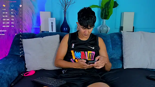 Leo Savage  online show from 01.13.26