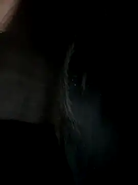 LiaSaenz27 online show from 09.24.25