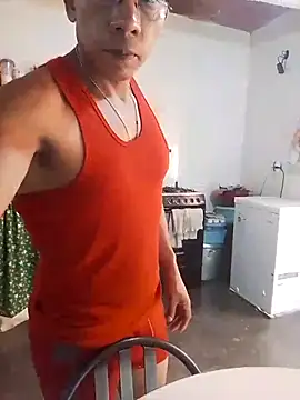 Snapshot of Sonic-75 chatting on 10.28.25 Sonic-75 online show from 10.28.25