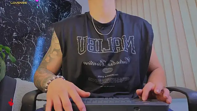 Alexander ferre online show from 01.17.26