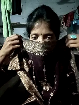 SEXY-MAHI4 online show from 10.15.25