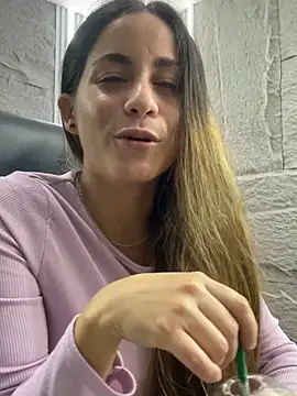 CamileX online show from 09.19.25