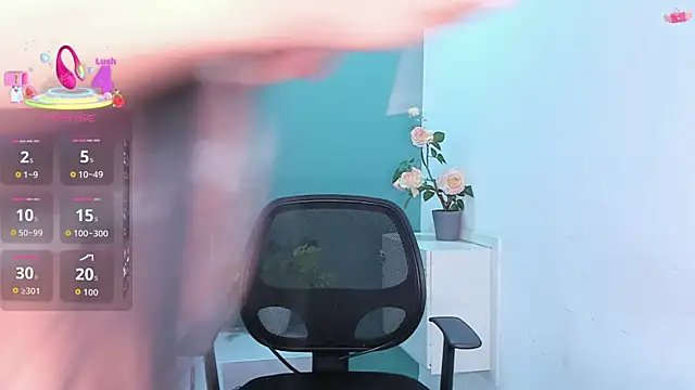 Emma Onne online show from 10.14.25