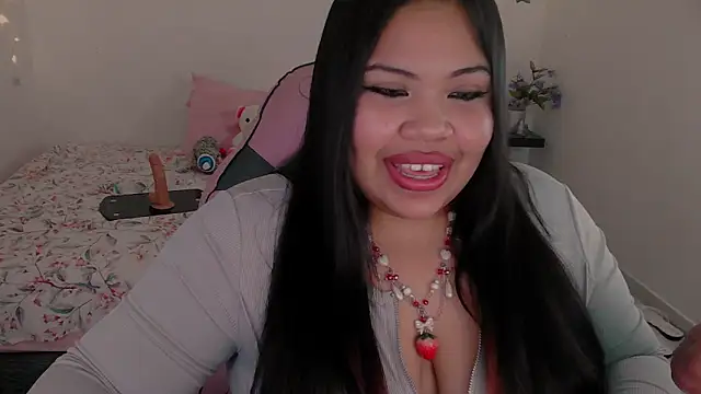 Snapshot of Juicy_elenxx chatting on 09.11.25 Juicy elenxx online show from 09.11.25