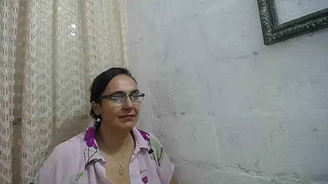 gabbyparker  online show from 02.08.26