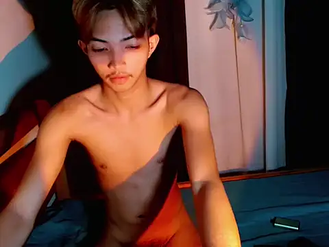 addicted to alex online show from 11.13.25