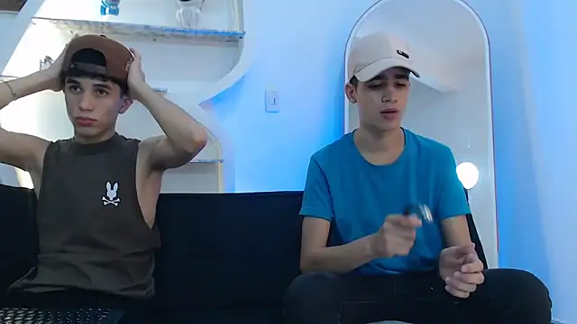 THREE GUYS HOT online show from 10.22.25