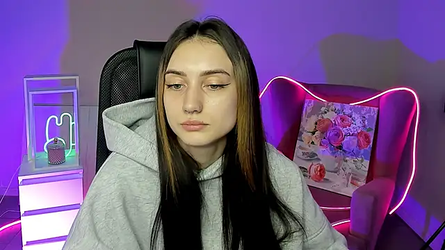 olivianorton online show from 10.07.25