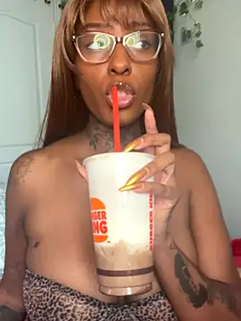 MistiSavannah online show from 11.06.25