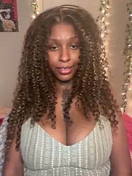 MistiSavannah online show from 02.15.26