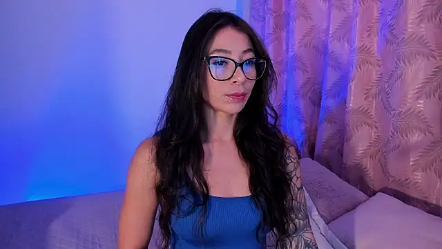 Snapshot of riley_bensongh chatting on 02.12.26 riley bensongh online show from 02.12.26