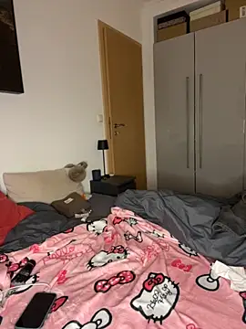 OliviaaFischer online show from 11.23.25