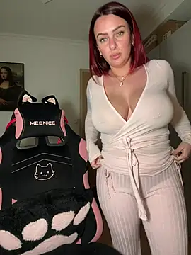 OliviaaFischer online show from 04.06.26