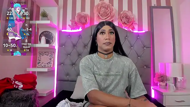 Lucia-Horny24 online show from 09.19.25