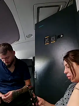 AlexAlice12 online show from 10.04.25