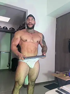 Snapshot of Andrew_Johnnson chatting on 10.10.25 Andrew Johnnson online show from 10.10.25