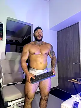 Snapshot of Andrew_Johnnson chatting on 10.22.25 Andrew Johnnson online show from 10.22.25