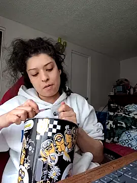 Snapshot of miss_carmila1 chatting on 10.21.25 miss carmila1 online show from 10.21.25