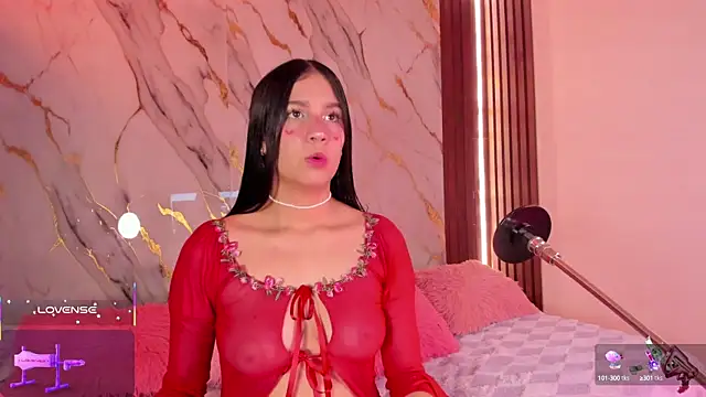 Emmiicute online show from 10.15.25